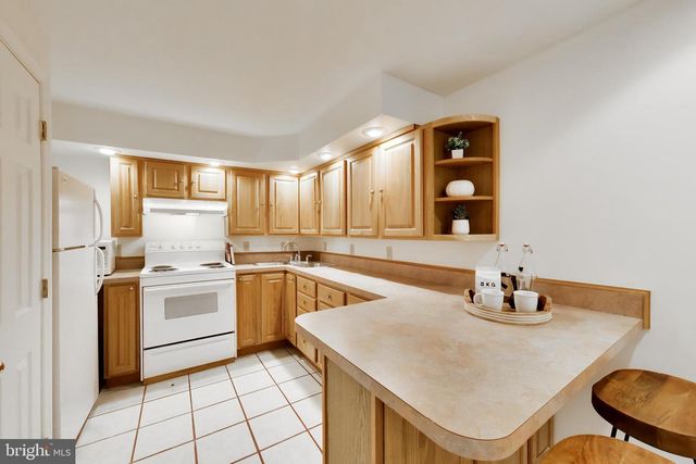 9313 KINGS GRANT RD, Laurel, MD 20723