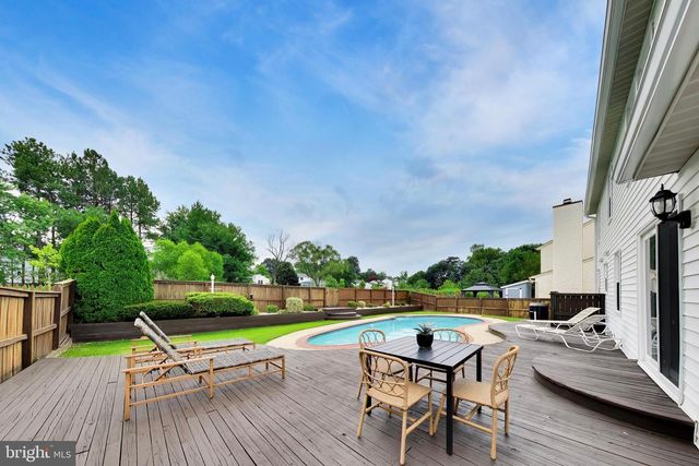 9313 KINGS GRANT RD, Laurel, MD 20723