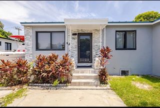 961 NE 155th Terrace, North Miami Beach, FL 33162