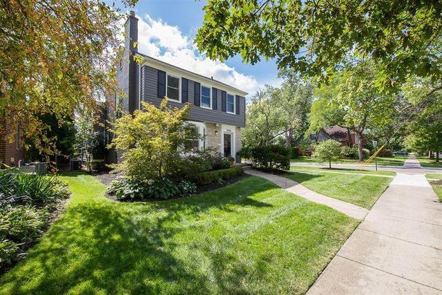 10565 Vernon Avenue, Huntington Woods, MI 48070