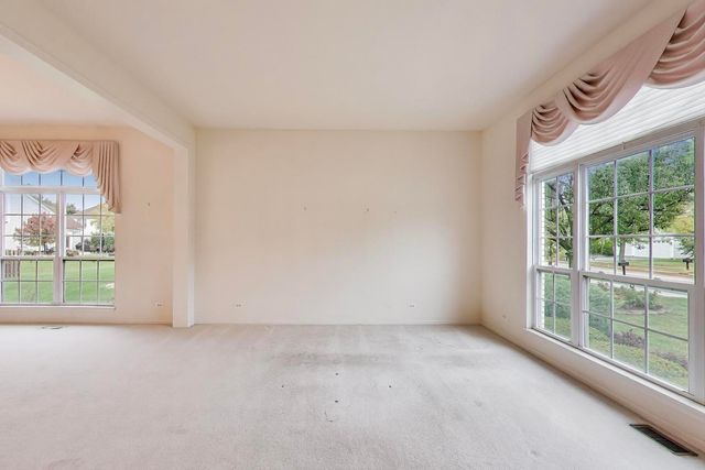 5714 Highland Drive, Palatine, IL 60067