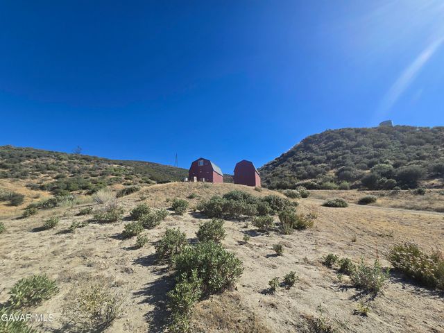 Elizabeth Lake Rd Vic 58th W, Palmdale, CA 93551