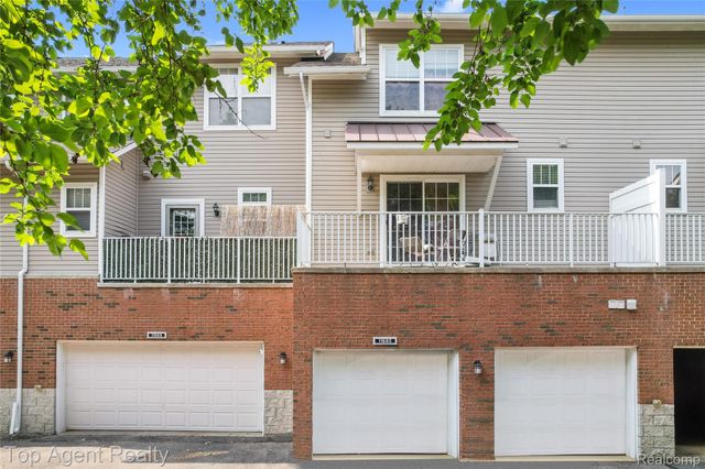 11685 Squiers Boulevard, Utica, MI 48315