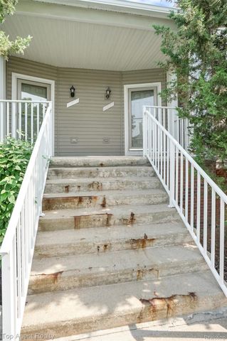 11685 Squiers Boulevard, Utica, MI 48315