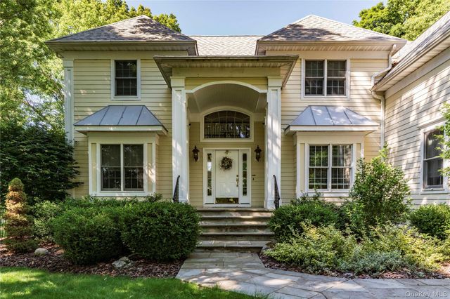 7 Duhamel Drive, Hopewell Junction, NY 12533