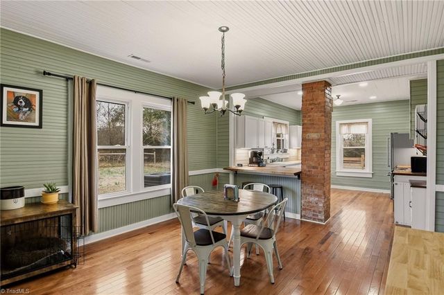 5608 E Old US Highway 421, East Bend, NC 27018