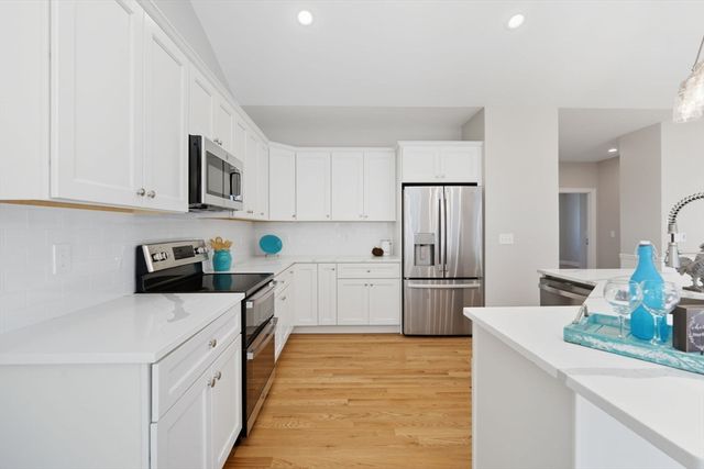 4 Sunny Crest, Belchertown, MA 01007