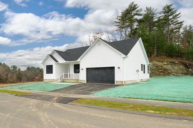 4 Sunny Crest, Belchertown, MA 01007