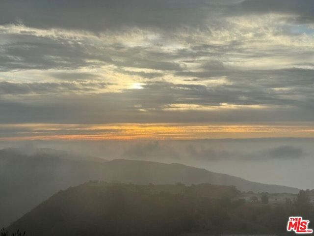 23244 W Paloma Blanca Drive, Malibu, CA 90265