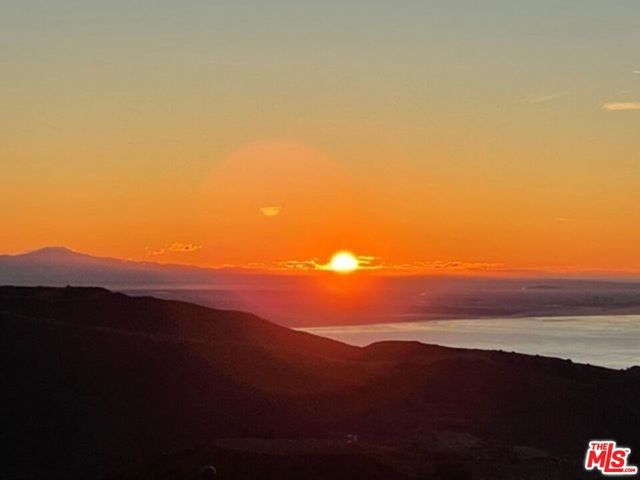 23244 W Paloma Blanca Drive, Malibu, CA 90265