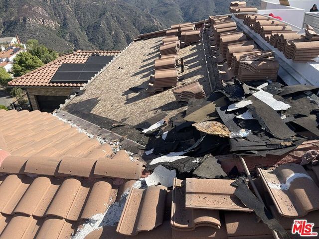 23244 W Paloma Blanca Drive, Malibu, CA 90265