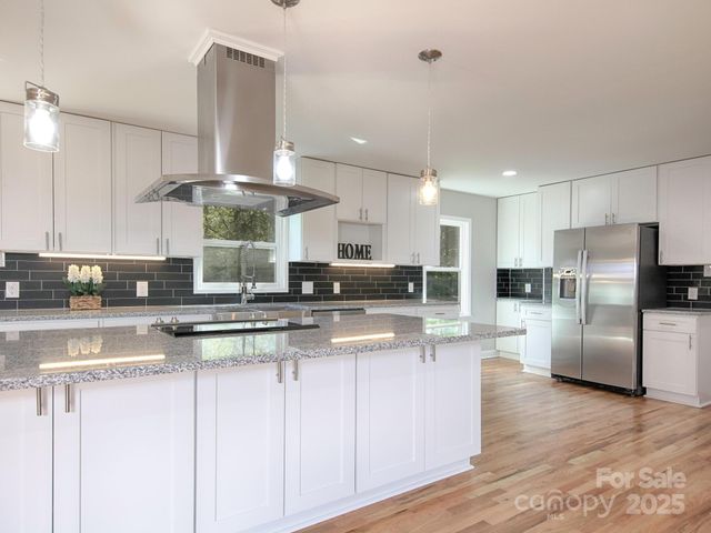 378 Cornelius Road, Mooresville, NC 28117