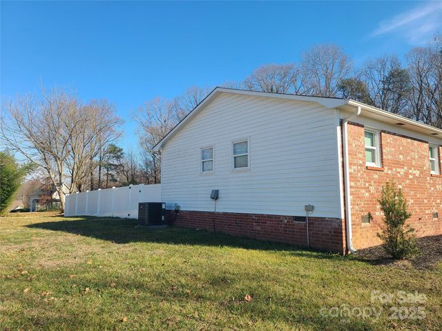 378 Cornelius Road, Mooresville, NC 28117