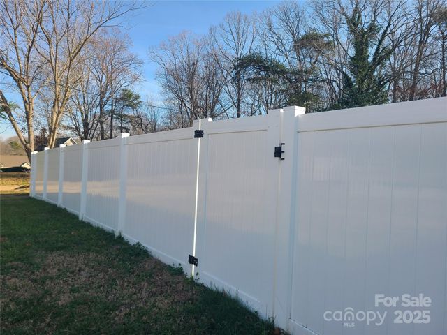 378 Cornelius Road, Mooresville, NC 28117