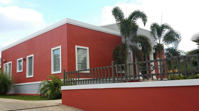 181 Street URB. KENNEDY HILLS, Trujillo Alto, PR 00976