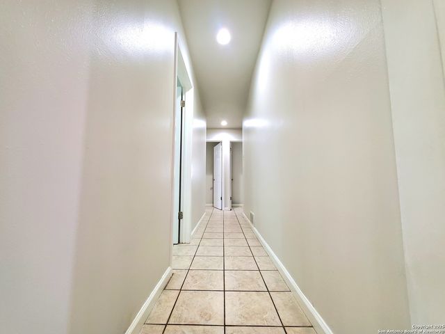 6206 Mesa Verde St, San Antonio, TX 78249