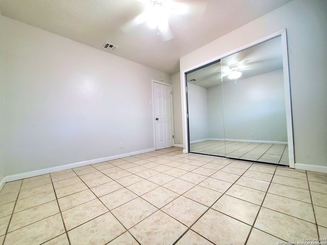 6206 Mesa Verde St, San Antonio, TX 78249