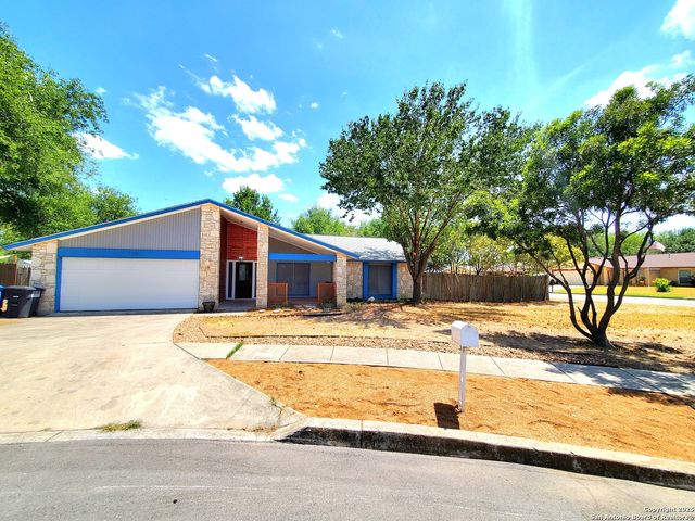 6206 Mesa Verde St, San Antonio, TX 78249