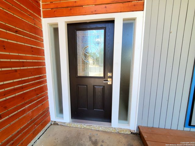 6206 Mesa Verde St, San Antonio, TX 78249