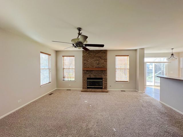 9816 Aberdeen Lane, Huntley, IL 60142