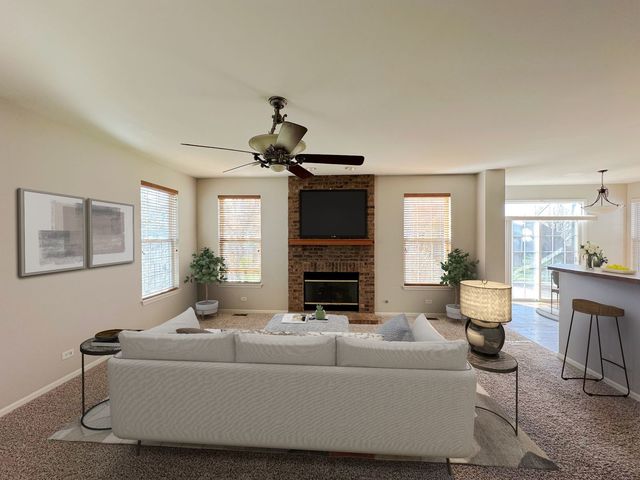 9816 Aberdeen Lane, Huntley, IL 60142