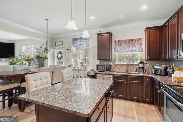 1417 Stone Ridge Court, Hampton, GA 30228