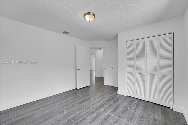 11201 Lakeview Drive 48-M, Coral Springs, FL 33071