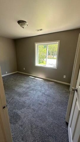 18750 Sumpter Road, Belleville, MI 48111