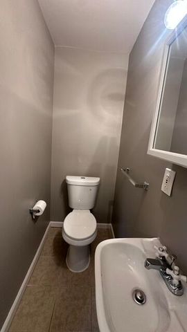 18750 Sumpter Road, Belleville, MI 48111