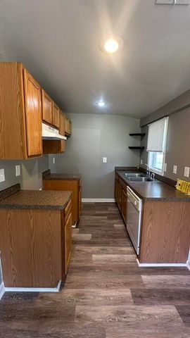 18750 Sumpter Road, Belleville, MI 48111