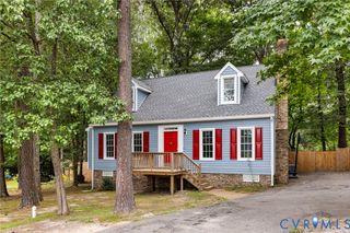 2001 Castle Glen Cir, Chesterfield, VA 23236