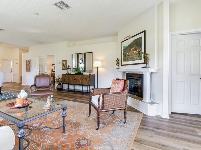 1277 LINDENWOOD DRIVE, Tarpon Springs, FL 34688