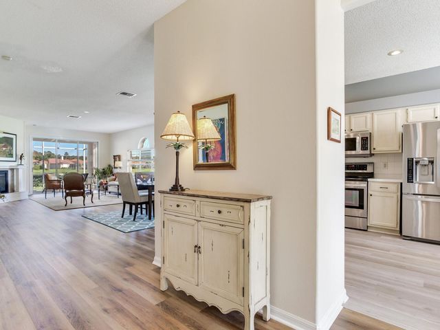 1277 LINDENWOOD DRIVE, Tarpon Springs, FL 34688