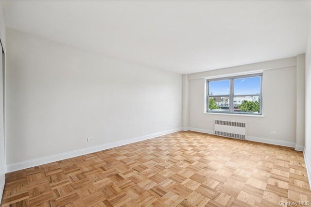 2 Washington Square 1G, Larchmont, NY 10538