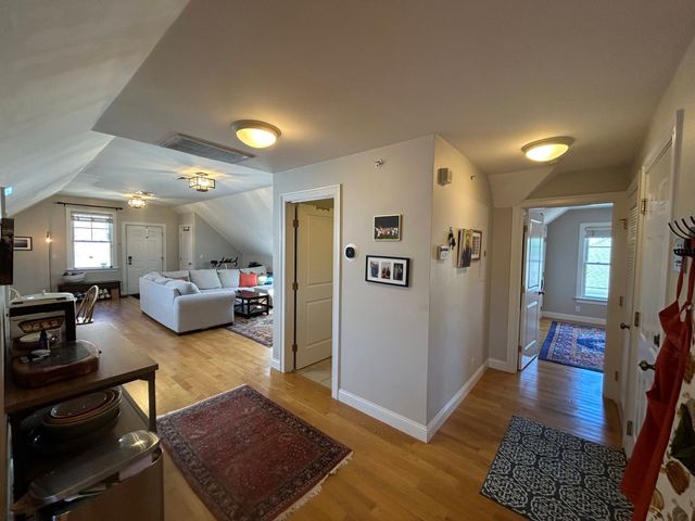 116 Chestnut St 5, Waltham, MA 02453