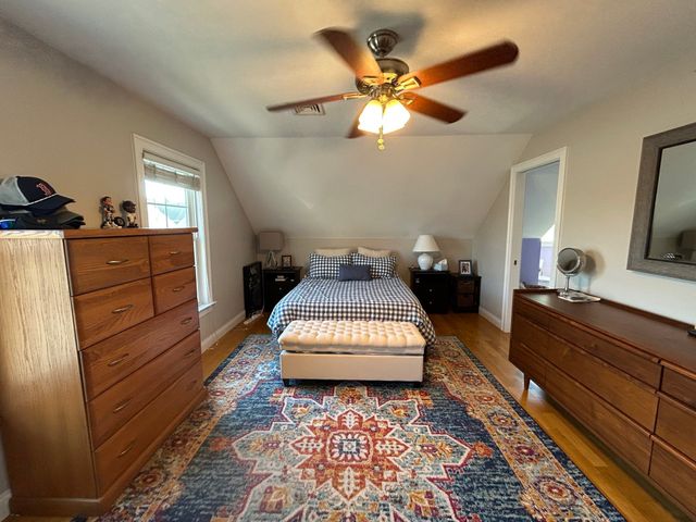 116 Chestnut St 5, Waltham, MA 02453