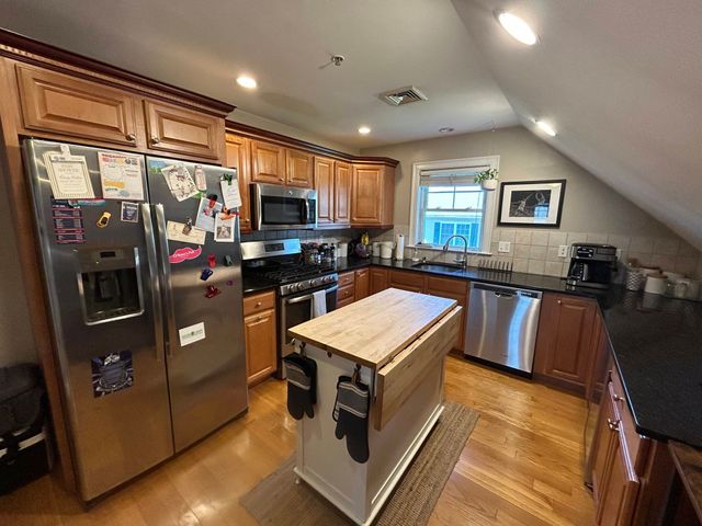 116 Chestnut St 5, Waltham, MA 02453