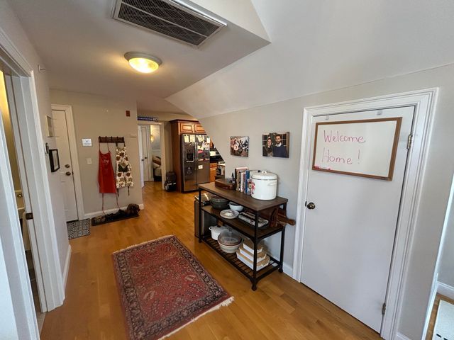 116 Chestnut St 5, Waltham, MA 02453
