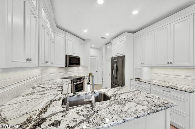 26960 Wyndhurst CT 102, Bonita Springs, FL 34134