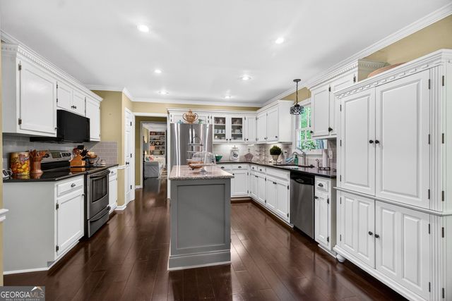 501 Ashford Circle, Lagrange, GA 30240