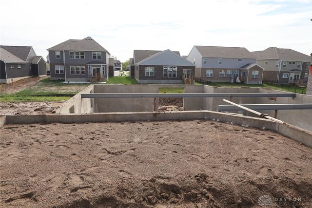 640 Goldfinch Drive, Beavercreek, OH 45434