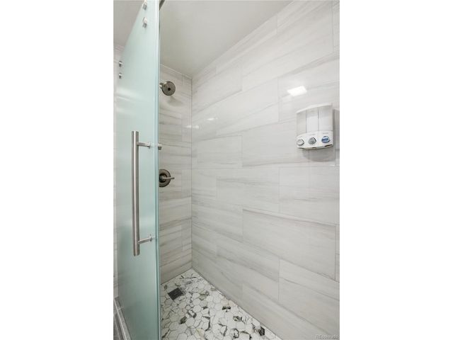 370 E La Bonte St B-E, Dillon, CO 80435