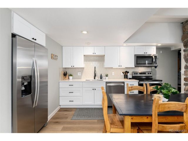 370 E La Bonte St B-E, Dillon, CO 80435