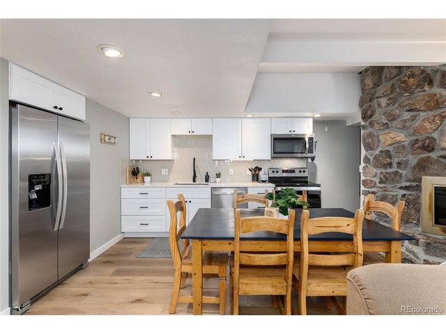 370 E La Bonte St B-E, Dillon, CO 80435