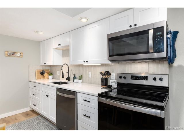370 E La Bonte St B-E, Dillon, CO 80435