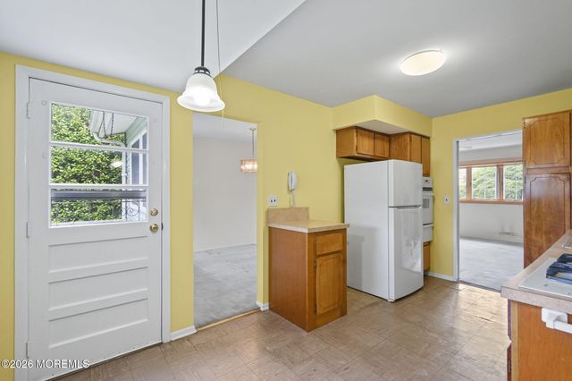 12 Sheinfine Avenue, South River, NJ 08882