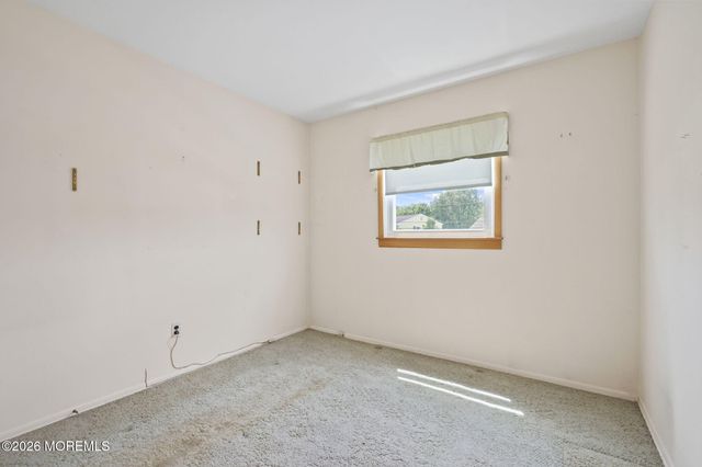 12 Sheinfine Avenue, South River, NJ 08882