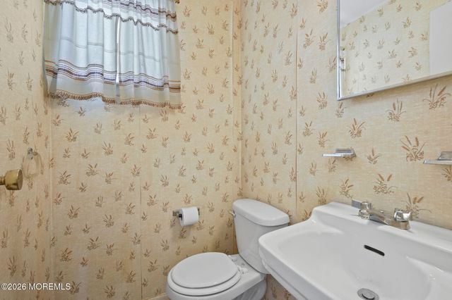 12 Sheinfine Avenue, South River, NJ 08882