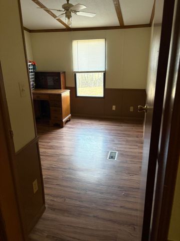 125 Compton DR, Elliston, VA 24087