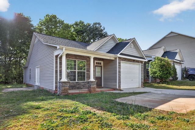 112 Dundee Court, Anderson, SC 29621